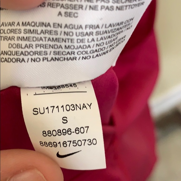 Nike workout tank top - Picture 4 of 4